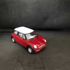 3442　KINSMART ニューミニクーパーＳ レッド ミニカー 1/28 【中古】