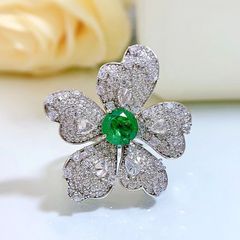 新入荷❣️天然本翡翠 ロウカン質翡翠 上品、華やかい一輪の梅枝