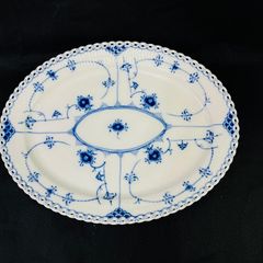 Royal Copenhagen ブルーフルーテッド ダブルレース 長皿 - メルカリ