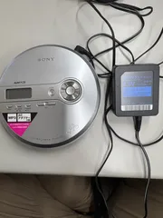 【動作品】SONY CDウォークマン D-NE241 中古品 SONY CD WALKMAN ソニー CDウォークマン D-NE241 中古 動作品