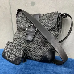 COACH コーチ ソーホー SOHO ミニポーチ付き シグネチャーデザイン 総柄 キャンバス レザー グレー ブラック系 ショルダーバッグ フラップボタン ベルト クロスボディ 斜め掛け