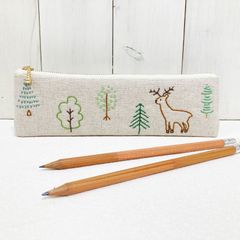 細型ペンケース【鹿と木々　刺し子・麻・コットン