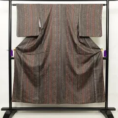 中古 小紋 正絹 幾何学柄・抽象柄 袷仕立て 身丈151cm 裄丈64.5cm 着物 多色使い