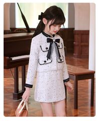 新品 入学式 スーツ 女の子 子供服 二点セット セットアップ スカートスーツ 学院風 お嬢様 リボン付き ホワイト ネイビー キッズスーツ kkkbdw