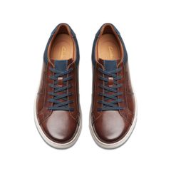 ★新品★Clarks (クラークス) サイズ:10M(28cm) メンズ スニーカーシューズ 送料無料