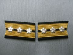 ▲一種軍装襟章レプリカ▲『大佐』▲日本海軍▲新品