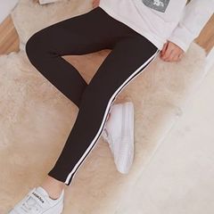 Item thumbnail for item 6cc7c780-992e-4e00-8f13-86f23611dbe5