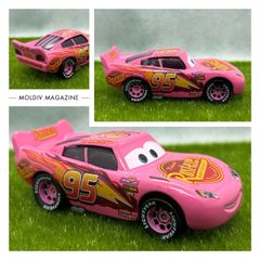 新品】カーズ ライトニングマックィーン ミニカー ミサイル搭載