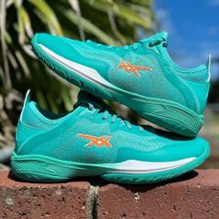 新品】asics glide nova ff3 台湾限定色 - メルカリ