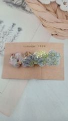 キラキラお花ヘアクリップ