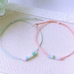 パステルカラーガラスビーズとワックスコードブレスレット  2点セット［ストロベリーミルク・ミントカラー]