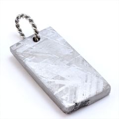ムオニオナルスタ 隕石 12.4g 鉄隕石 ネックレス ペンダント メテオライト キーホルダー チャーム P2517