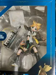 2025年最新】鏡音レン フィギュア 1/7の人気アイテム - メルカリ