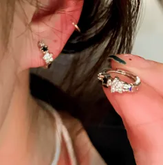 星形デザイン フープピアス クリスタル装飾 両耳用