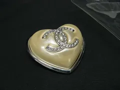 CHANEL シャネル ブローチ メタル、ストラス&コスチュームパール