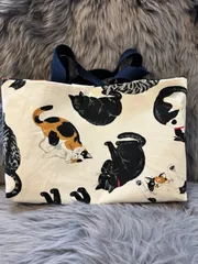 三毛猫　トート　猫柄　ショルダートート　レッスンバック　　ねこバック
