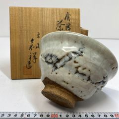 【ぐい呑・盃】河原文一　花三島　高杯　酒器・お猪口　R0953U2 ぐい呑・盃】河原文一 花三島 高杯 酒器・お猪口 R0953U2 - メルカリ
