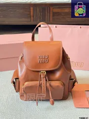 【今日特価】Miumiu ミウミウ リュックサック デザイン性が高い