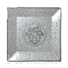 【新品同様】HERMES　エルメス　モザイク　24　No3　スクエアプレート　P035043P　陶器　プラチナシルバー　ホワイト　テーブルウェア　インテリア食器　四角　平皿　プレイト　ヴァンキャトル　プチカレ【76777】