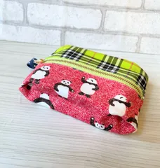 ウェットティッシュポーチ