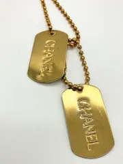 希少 レア シャネル ネックレス ドッグタグ ロゴプレート 93A ゴールド 希少 レア シャネル ネックレス ドッグタグ ロゴプレート 93A