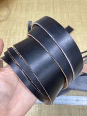 【ヌメ革】革紐 ハギレセット 革テープ 端革 ブラック <幅広含む>　5本セット