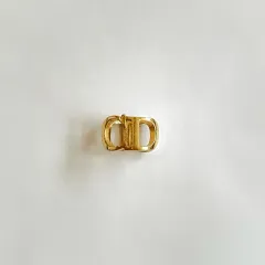 2025年最新】スカーフリング ディオールの人気アイテム - メルカリ