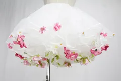 【1～3日以内に発送！】コスプレアイテム 撮影用アイテム 汎用 40cm ホワイト チュールレース カラフルフラワーパニエ ★お花がたくさん散りばめられたキュートなパニエです！衣装にはもちろんスカート下に履いて覗かせて着用するとさらにキュート！！