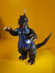 ゴメス　ウルトラＱ塗装仕様フィギュア　ソフビ