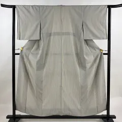 お召 身丈155.5cm 裄丈63cm S 袷 本塩沢 やまだ織 証紙 縞 灰色 正絹 名品 【中古】