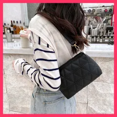 ★スタッフおすすめ★チェーンショルダーバッグ春 キルティング 高見えキルティング 2wayチェーンショルダーバッグ立体 上品　おすすめ おしゃれ　★売れ筋★　人気 高見え　高級感