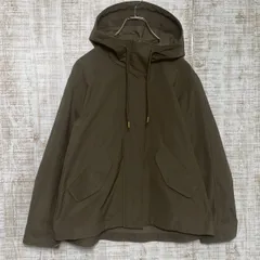 GU ジーユー　レディース　アウター　ジャケット　マウンテンパーカー　フーディー　ミドル丈　長袖　フード付き　ドローコード　ジップアップ　フラップポケット　カーキ　アウトドア　スポーティ　シンプル　カジュアル　s275h195