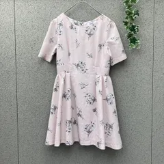 1608【ダズリン】M♡花柄ワンピース 半袖 ひざ丈 サイドタック 総柄 裏地