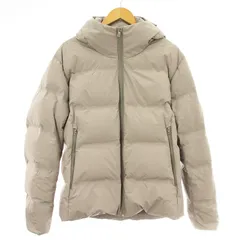 未使用 ユニクロ シームレスダウンパーカ light gray 思わず即買い！「ユニクロ」のダウンを試着しまくって見つけた樋