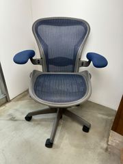 アーロンチェア　ハーマンミラー　hermanmiller