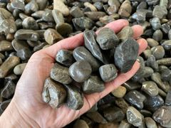 【和歌山県産】 国産 新宮砂利 20kg袋　5分（20-30ｍｍ）玉砂利,ガーデニング,庭,園芸,エクステリア,造園,外構,玄関,DIY,墓地