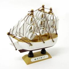 マリンインテリア★小さい船のオブジェ　帆船（小）エクレア号　【ＭＯマリン】