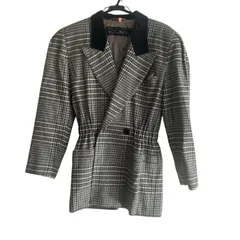 2025年最新】エスカーダ ジャケットの人気アイテム - メルカリ