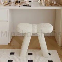 椅子 スツールリボン型 チェア ドレッサー もこもこ かわいい ミニサイズ オットマン 1人用 コンパクト ソファ おしゃれ 姫 子供 キッズ ホ