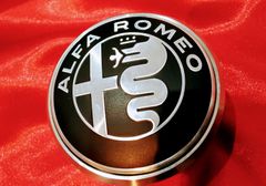 29【イタリア物】アルファロメオ　激レア　ディーラー展示品　ペーパーウエイト