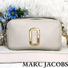 【極美品】MARC JACOBS マークジェイコブス THE SOFT SHOT 21 ザ ソフトショット 21 2way ショルダーバッグ ボディバッグ クロスボディーバッグ クラッチバッグ 肩掛け 斜め掛け レザー 本革 ロゴ 型押し ゴールド金具