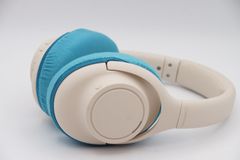 audio-technica ATH-S300BT のイヤーパッドの保護・修理に mimimamo スーパーストレッチ・ヘッドホンカバー （サイズ：L、色：ブルー、型番：MHC--002-BL）