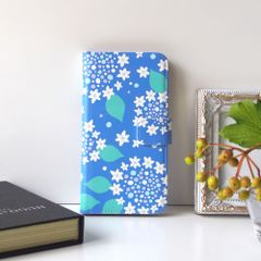 ＜iPhone系②＞紫陽花ブルーの手帳型スマホケース