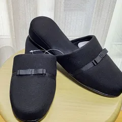 フォーマルスリッパ ヒール２㎝　黒　 お受験 　卒業式　 入学式 　学校説明会　冠婚葬祭【送料無料】【新品未使用】