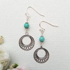 透かし模様が綺麗なターコイズのピアス　イヤリング　p24494　エスニック
