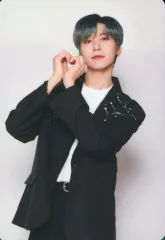 【中古】コレクションカード(男性) ONEUS/KEONHEE(コンヒ)/膝上・両手顔横/「2020 ONEUS JAPAN 2ND LIVE ： FLY WITH US FINAL」トレカ
