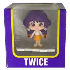 TWICE メンバー　フィギュア TWICE FIGURE（SIGNAL VER.）トゥワイス フィギュア/特典：生