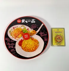 【まとめ売り】 天下一品 カップラーメン蓋カバー マグネットバッジ