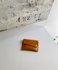 【ILBISONTE(イルビゾンテ)】キーリング付カードケース