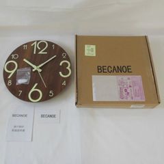 BECANOE 壁掛け時計 (ウッド調・蓄光) 〈7700138〉